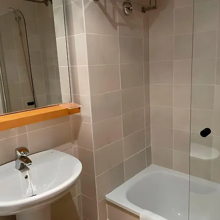 Apartment Exclusivo Con Piscina En Zona Privada Cerca De La Playa Y Campos De Golf